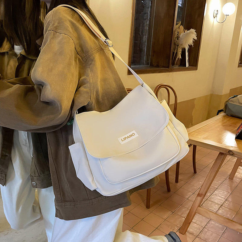 Wholesale Custom Art Leisure Crossbody Bag Single Shoulder Bag Suitable For Daily Life