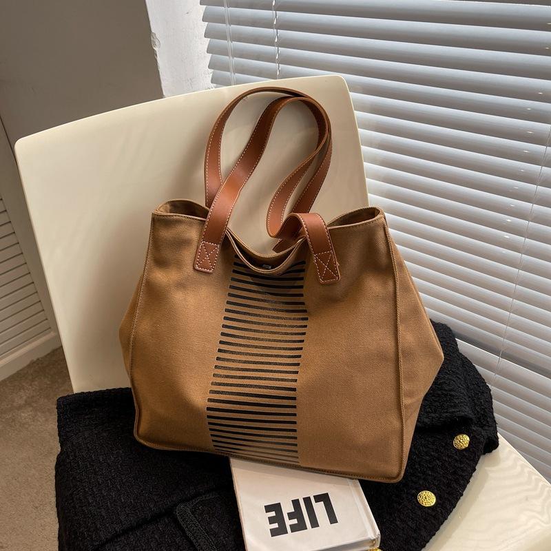 Wholesale Women’s Shoulder Bags Tote Bags Logo,Suitable For Daily Life