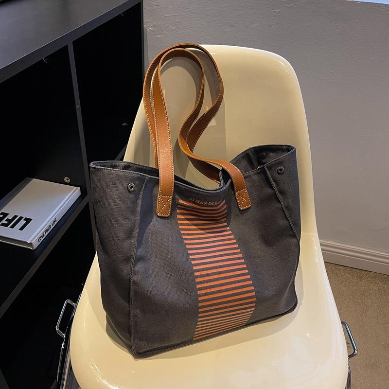 Wholesale Women’s Shoulder Bags Tote Bags Logo,Suitable For Daily Life