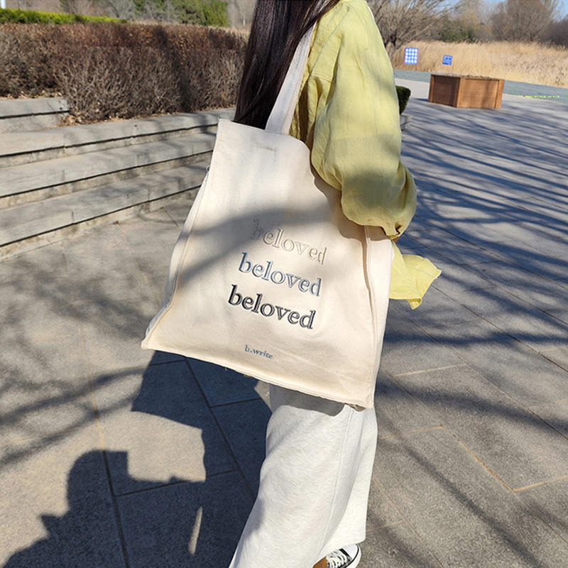 Manufacturer Custom Logo Embroidered Cotton Canvas Bag Forest Style Fashion Handbag