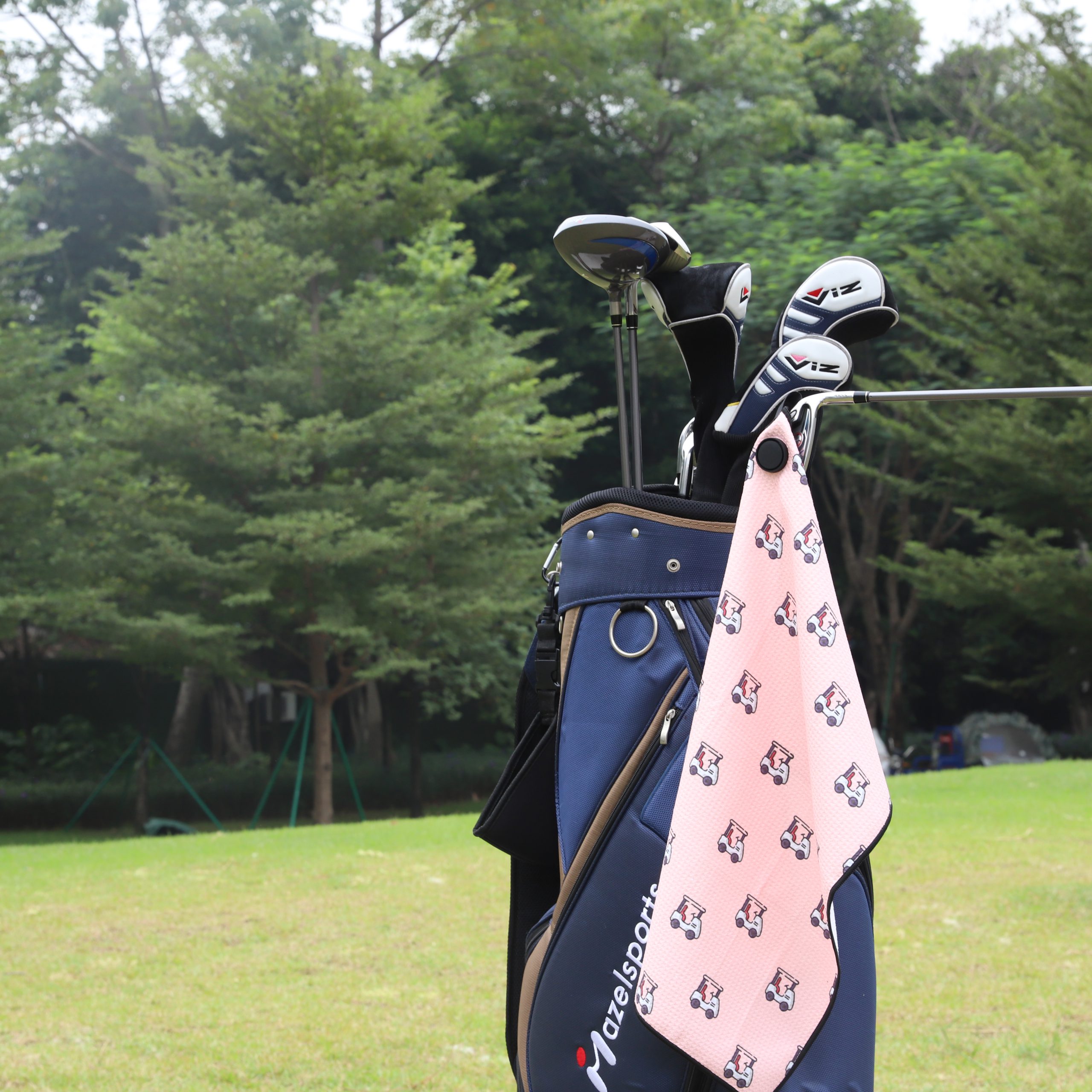 Printed magnetic golf towel, 420g microfiber