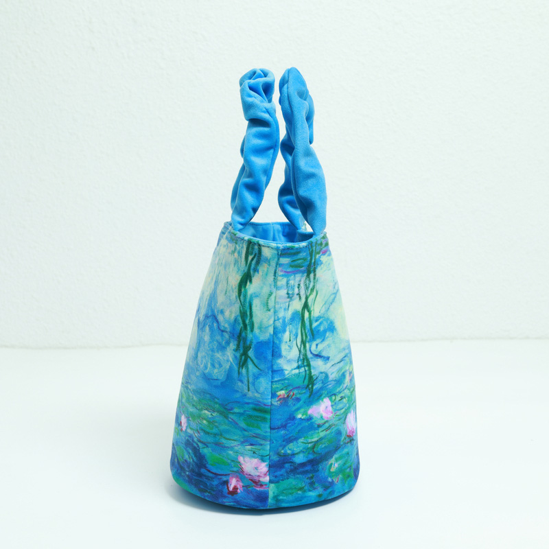 Water Lily Tote