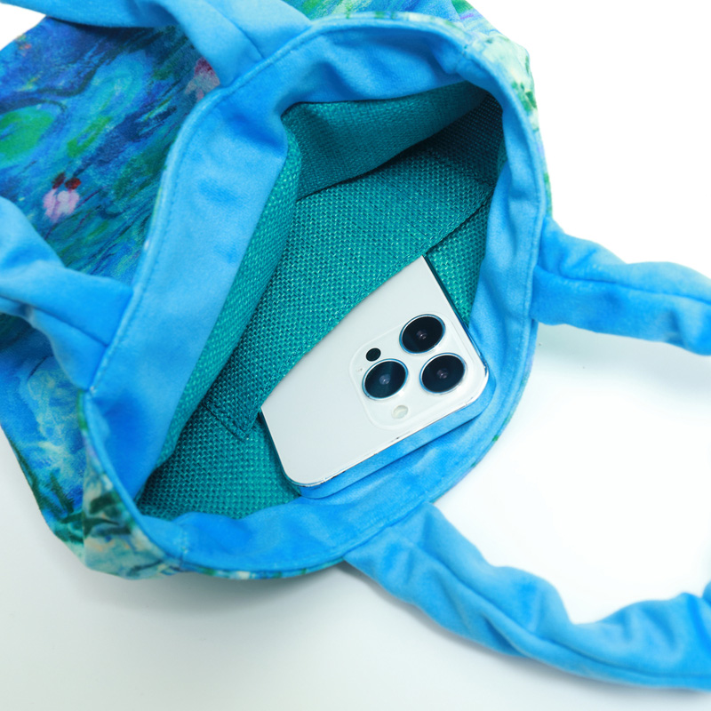 Water Lily Tote
