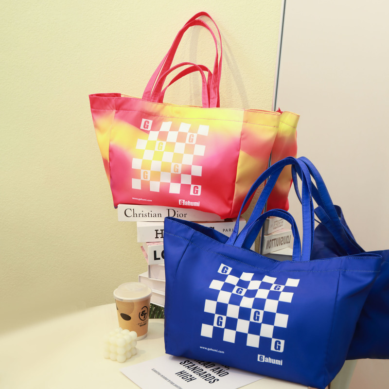 Double-handled gradient color canvas bag – Pink and blue