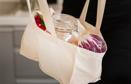 Canvas Bags: A Sustainable Fashion Trend that’s Here to Stay