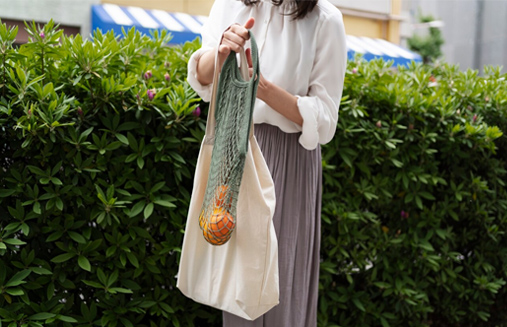 Canvas Bags: The Green Fashion Trend that’s Taking Over