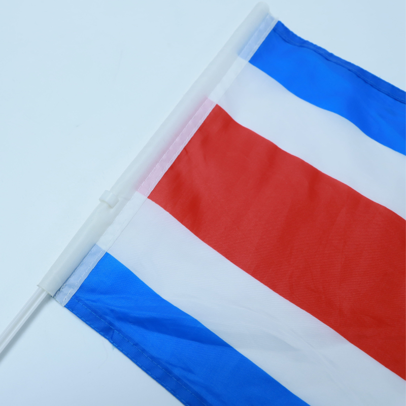 Car flagpole