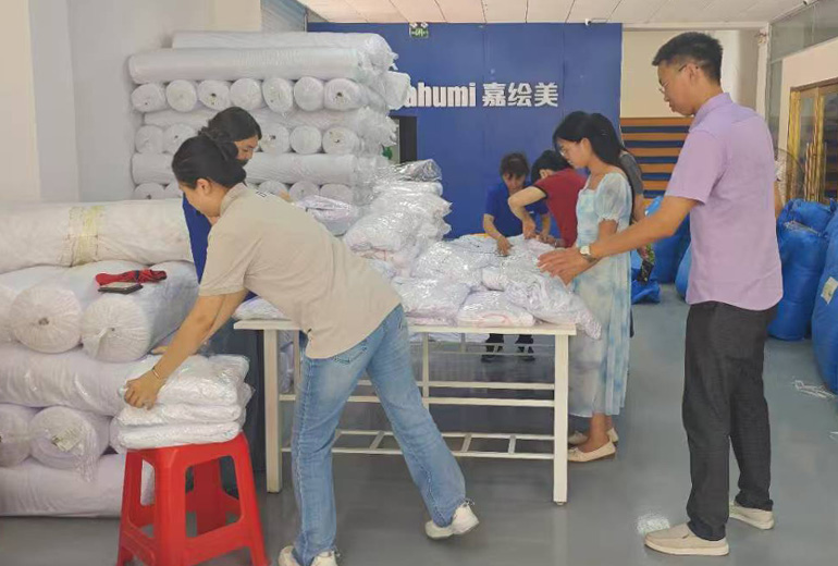 Gahumi Provides 200,000 Quick-Drying T-Shirts for Middle East Mosquito Prevention Campaign