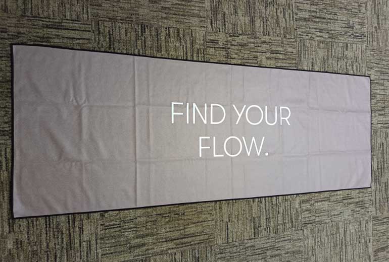 Beijing Mega Abdominal Fitness Management Co., Ltd. Customized Yoga Towel OEM Service Case