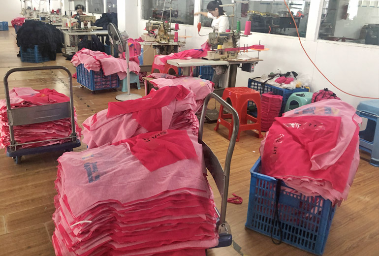 Gahumi Provides Custom T-shirts and Hats for Venezuelan Election