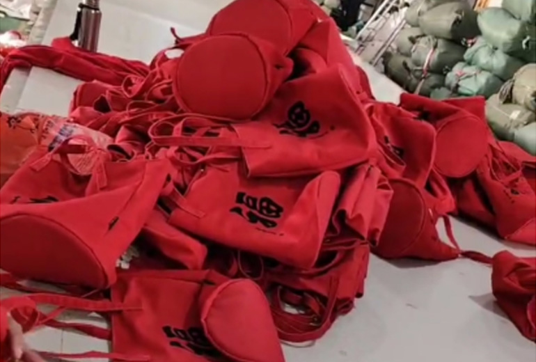 Lingyin temple: Delivering 600 Bottom-Only, Side-Less Bucket Bags in 10 Days