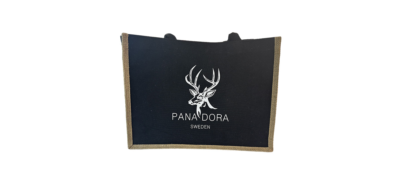 8,500 Custom Gift Bags Delivered for a Swedish Perfume Company