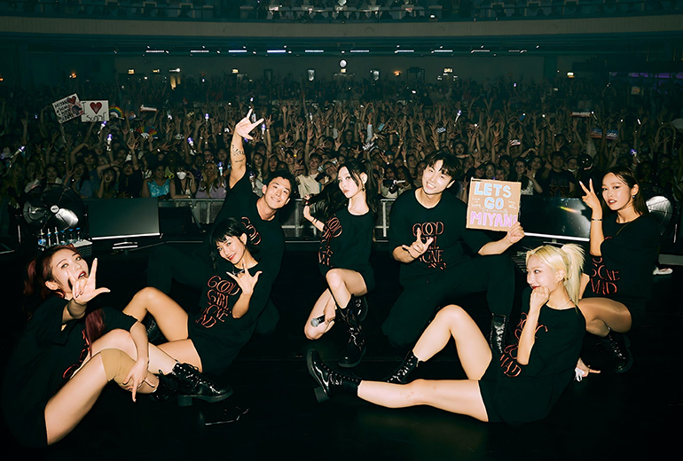 Gahumi: Sunmi Concert T-Shirt Success
