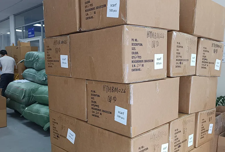 Gahumi Delivery: 25,000 Custom Scarves for Shunde Xingandong