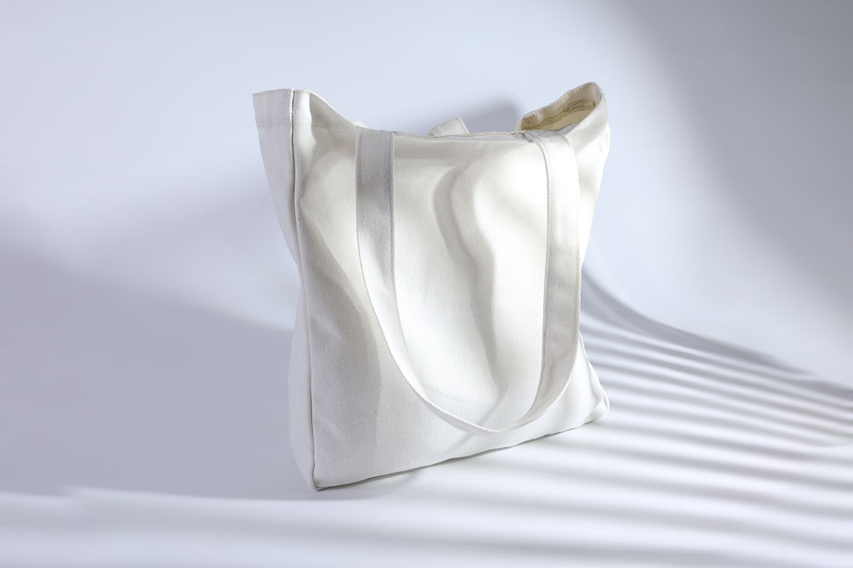 How Custom-Printed Shopping Canvas Bags Can Boost Your Brand Visibility 