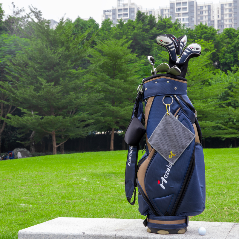 Golf outside
