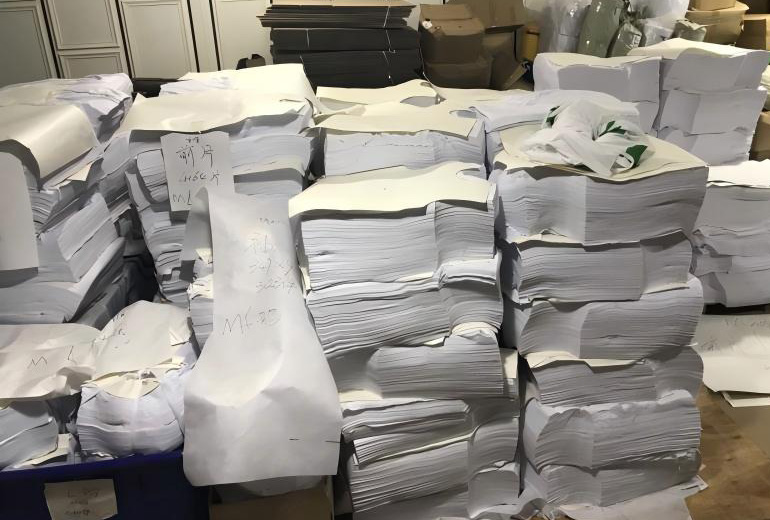 Lotos Oil Event T-Shirts: 400K Units Delivered On Time