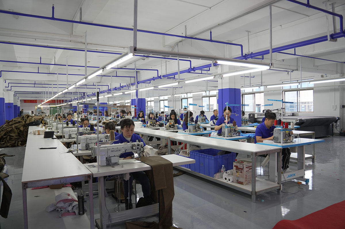 The Ultimate Guide to Partnering with a Textile OEM Factory for Brand Success