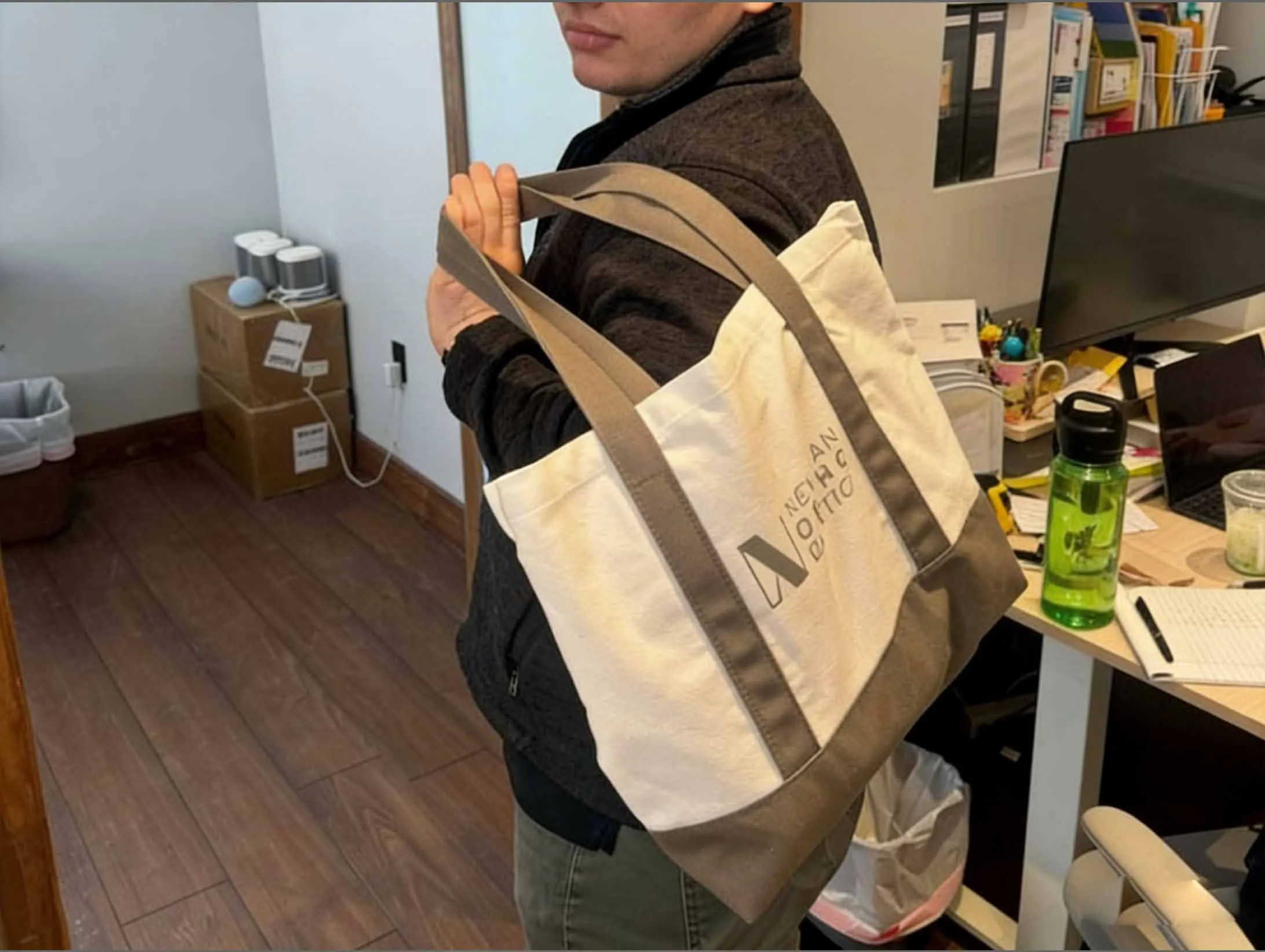 Straight Set Ortho: Custom Apparel & Bags by Gahumi OEM